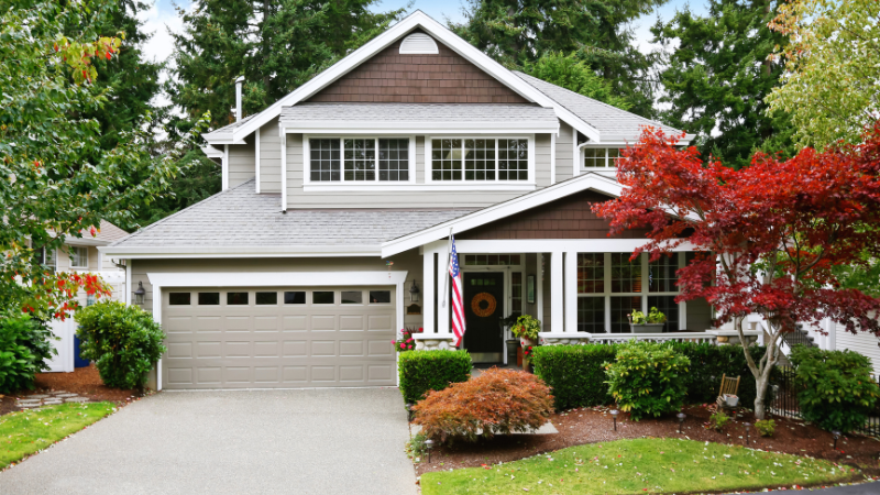 Fall Landscaping Ideas to Boost Your Curb Appeal | Hamner Real Estate